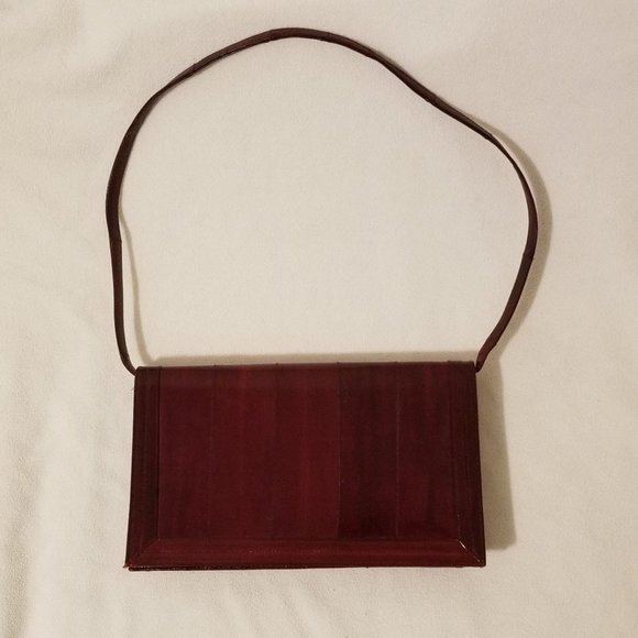 Eel Skin Burgundy Clutch Purse Suede Leather Lining and Snap-on Shoulder Strap - Picture 4 of 12